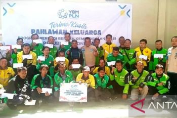 YBM PLN, Srikandi, dan PIKK Dukung UMKM dan Pengemudi Ojol melalui Bantuan Usaha dan BBM