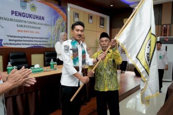 Bupati Banjar kukuhkan KTNA dorong penguatan sektor pertanian