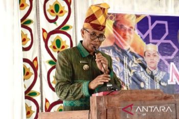 Bupati Sumbawa menekankan nilai adat untuk kesadaran ekologis