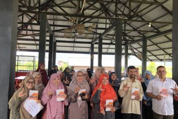 Perempuan PKS Aceh Besar pacu gerakan literasi lewat penerbitan buku