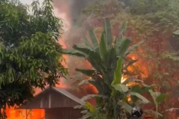 Pabrik penggilingan padi di Pugaan terbakar