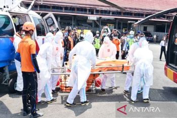RS Bhayangkara serahkan seluruh korban KM Virgo ke keluarga