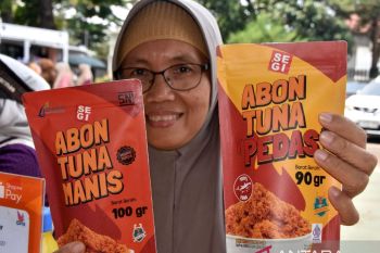 https://cdn.antaranews.com/cache/350x233/2026/09/16/umkm-halal-1.jpg