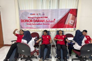 Peringati HUT PMI, Alfamart gelar donor darah serentak di 28 cabang