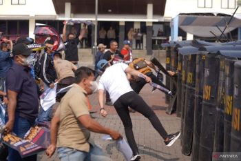 Polres Bekasi gelar simulasi pengamanan TPS Pilkades Serentak 2026