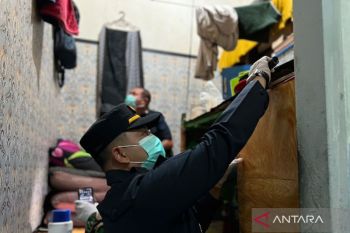 Rutan Kendari razia kamar hunian guna tingkatkan keamanan