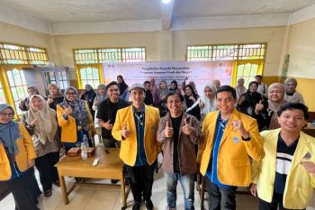 Tim pengabdian UNP bantu tingkatkan kompetensi pelaku UMKM Tanah Datar lewat literasi digital dan keuangan