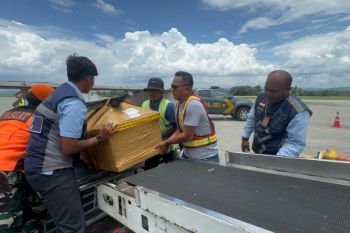 Korban penembakan di Papua diberangkatkan ke Makassar