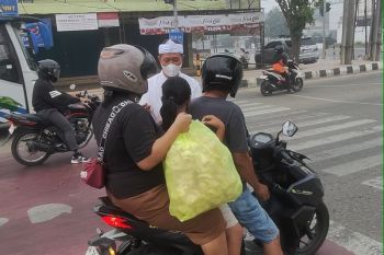 Paguyuban Lembur Kuring Tabalong bagikan masker gratis