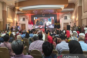Menteri Hukum layani keluhan warga Surabaya lewat Pasti Ada Solusi