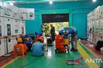 Utamakan Kenyamanan Pelanggan, PLN perkuat keandalan sistem transmisi di Palembang