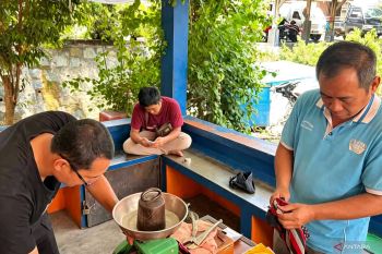 Warga Dusun Minta Usir Kapal Timah Swasta