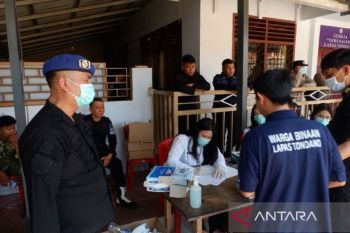 Lapas Tondano lakukan tes urine untuk pegawai dan warga binaan
