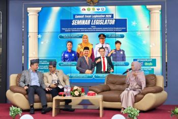 Syahrul Aidi dan Hendry Munief kompak motivasi Mahasiswa UNRI mandiri sejak kuliah