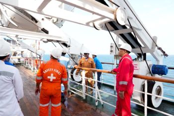 Pelni memperkuat budaya keselamatan awak kapal hadapi kondisi darurat