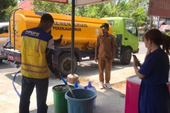 BPBD Parigi penuhi kebutuhan air bersih masyarakat terdampak kemarau