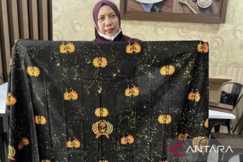 Batik karya warga binaan lapas perempuan Jambi mendapat apresiasi Dirjen Pemasyarakatan