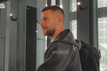 Maarten Paes dan Luke Vickery Tiba, Skuad Timnas Indonesia Lengkap?