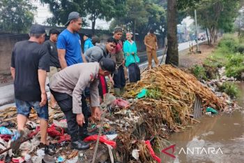 Banjir Gekbrong Cianjur: 8 rumah terendam, 24 jiwa mengungsi