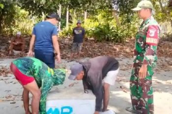 TNI-Polri dan pemdes jaga perairan Donggala dari penangkapan ikan ilegal