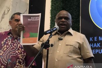 Menteri HAM Pigai minta pakar objektif menilai kebijakan pemerintah
