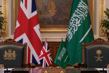 Inggris izinkan tentaranya bantu Saudi lawan Houthi