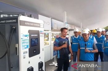 PLN pastikan keandalan SPKLU di tol andal dukung kelancara mudik Lebaran 2026