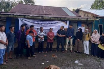 Polmed hilirisasi Produk Gambir melalui mesin screw press dan pemasaran digital di Pakpak Bharat