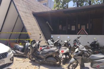 Denpom Denpasar periksa prajurit yang diamankan saat operasi Bareskrim di tempat hiburan