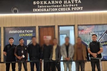 Ditengarai menuju Australia secara ilegal, Imigrasi Atambua deportasi 5 WN Tiongkok
