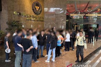 Imigrasi amankan 55 WN Tiongkok dalam operasi pengawasan di BSD