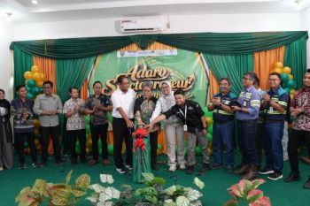 "Satu Lidi Mudah Patah, Bersama Jadi Lebih Kuat,"