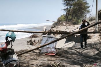 Dinpar Bantul pastikan jalan Pantai Cangkring rusak tak ganggu wisata