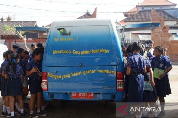 KEK Kura Kura buka perpustakaan keliling dongkrak minat baca