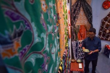Taman budaya Sumatera Barat gelar pameran seni rupa dan kriya karya siswa
