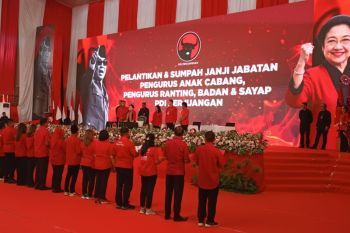 Megawati lantik pengurus PDI Perjuangan se Sulawesi Utara