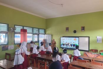 18 ribu siswa SD di Tulungagung terima bantuan alat tulis