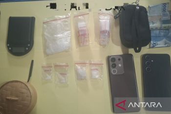 Polres Bungo tangkap dua terduga pengedar sabu di kebun sawit