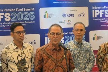 OJK siapkan aturan dana pensiun boleh investasi ke luar negeri