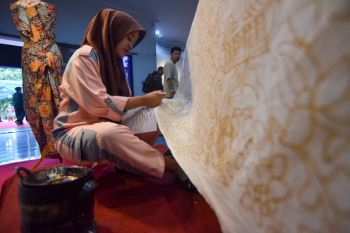 Dinas Kebudayaan Sumbar buka kesempatan sekolah untuk memanfaatkan ruang di Taman Budaya