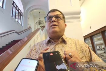 Jaringan 2G bakal dimatikan? ATSI kaji nasib 29 juta pengguna HP jadul di Indonesia