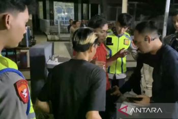 Niat hindari razia knalpot bising di Cianjur, 2 warga malah ditangkap terkait kasus obat