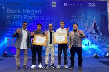 Pemkot Bukittinggi raih Terbaik 1 capaian retribusi daerah