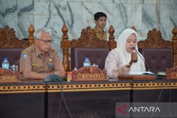Pemkab Bima menyiapkan regulasi cadangan pangan hadapi bencana