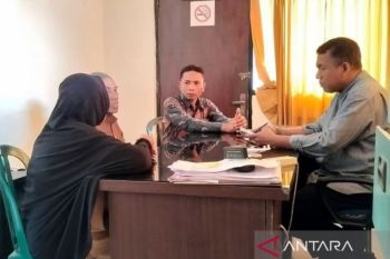 Disnakertrans NTB menyebut evakuasi PMI ke Yangon belum bisa dilakukan