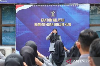 Apel pagi, Kanwil Kemenkum Riau tekankan percepatan kinerja triwulan IV dan penguatan disiplin pegawai