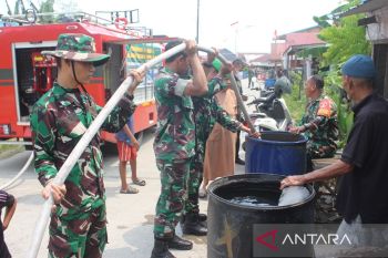 Kodim Penajam salurkan 12 ton air bersih warga terdampak kekeringan