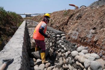 Petani Sulsel optimistis bisa tanam padi tiga kali setahun lewat MYP irigasi