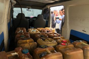 Tim Satgas Aceh temukan dugaan peredaran Pertalite oplosan
