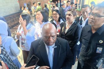 Menteri Pigai sebut Perpres Bisnis dan HAM tinggal tunggu teken Presiden